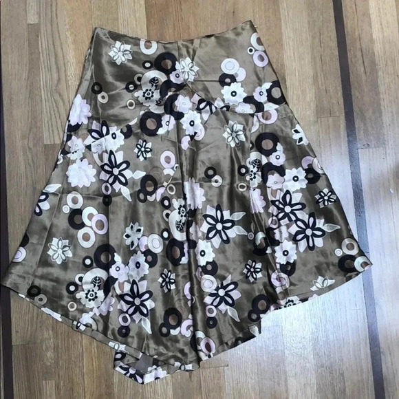 NWT 100% silk skirt - Picture 1 of 2